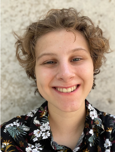 Headshot of Lear Rose