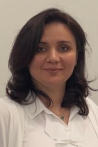 Headshot of Zahraa Abdulameer