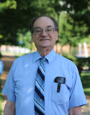 Ian Redmount headshot